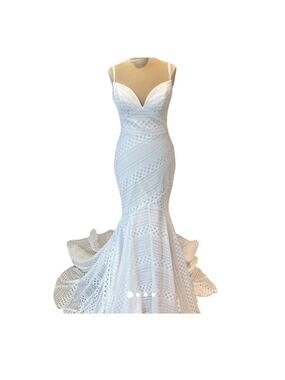 Maggie Sottero Liliana Lace Trumpet, Sweet Heart, Spaghetti Strap Wedding Dress